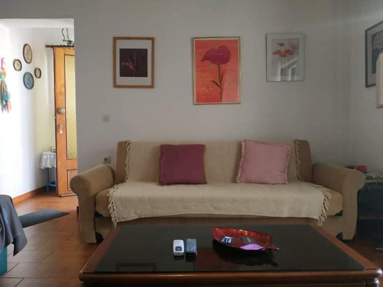 Violet Bedroom And Apartment Spáta Exterior foto